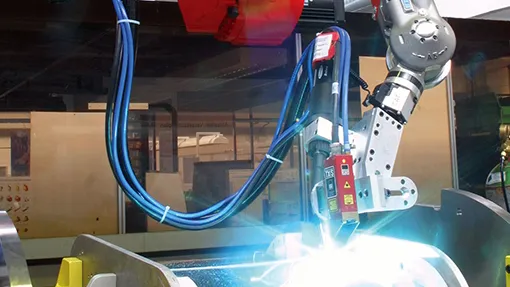 POWER-TRAC 4.0™ Image courtesy of REIS Robotics (China) Co., Ltd. POWER-TRAC 4.0™ Image courtesy of REIS Robotics (China) Co., Ltd.