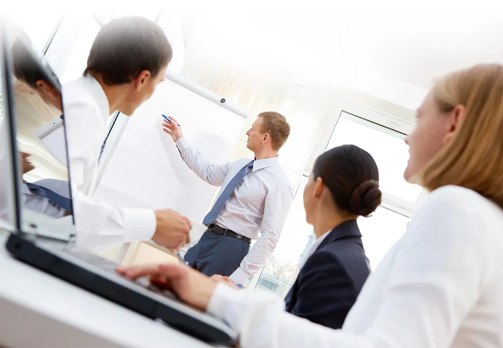 SERVO-ROBOT Training SERVO-ROBOT Training